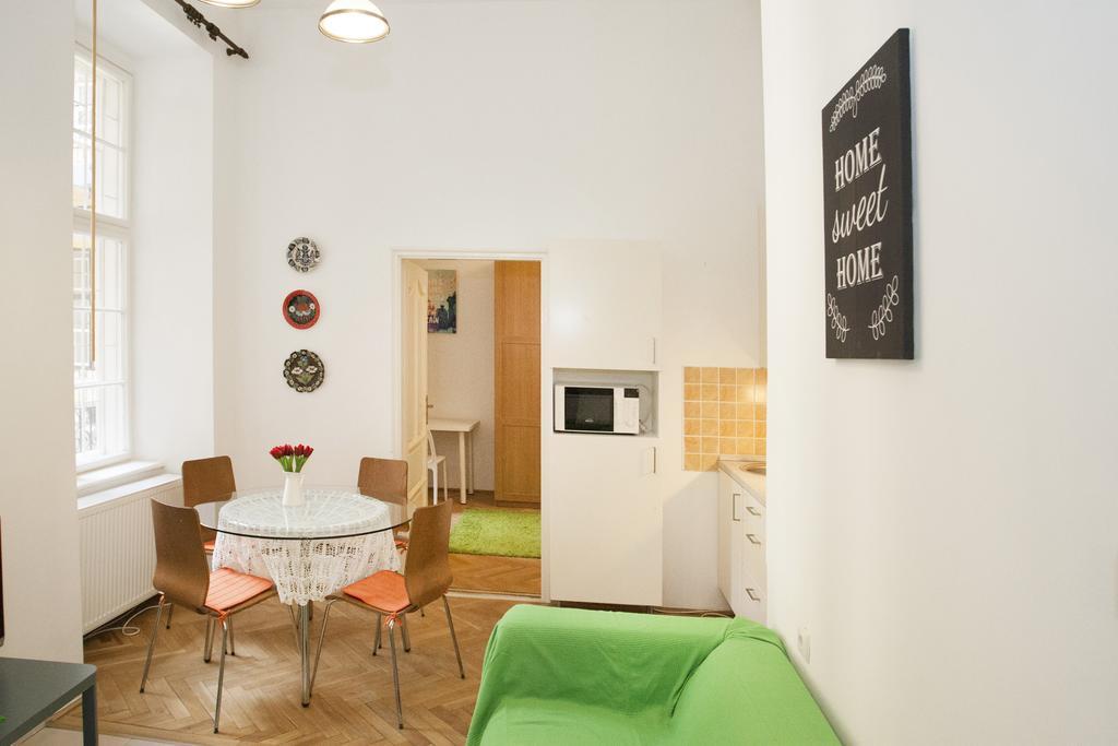 Carolyn Apartman In The Old City Apartment Budapest Luaran gambar
